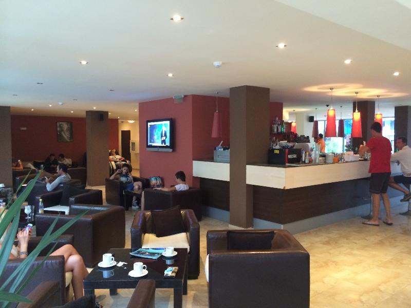 Tm Deluxe Hotel Slăntjev Brjag Exteriör bild