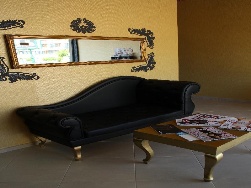 Tm Deluxe Hotel Slăntjev Brjag Exteriör bild